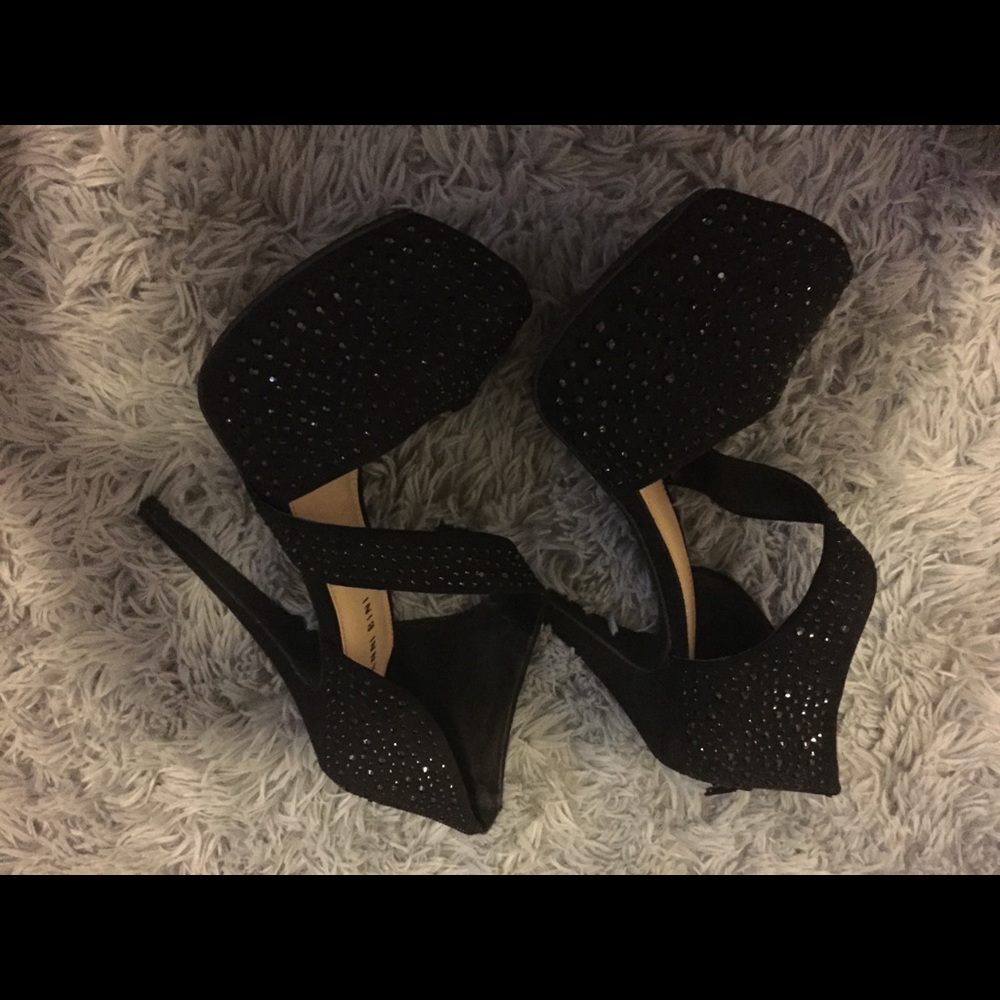Platforms - Picture 7 of 8